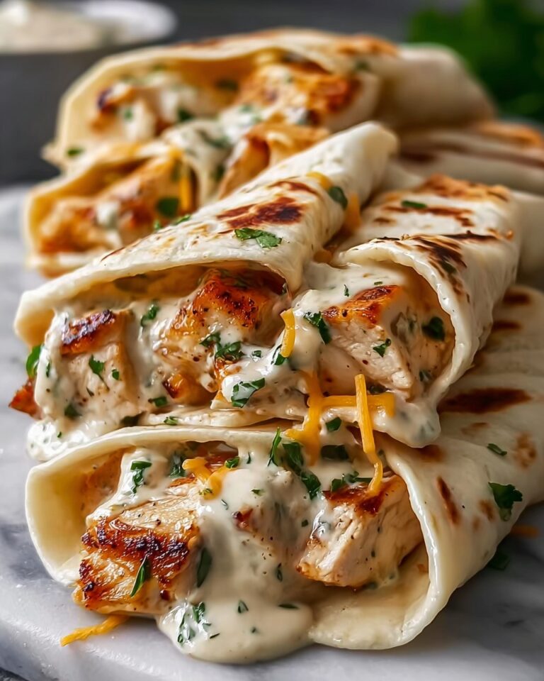 Cheesy Garlic Chicken Wraps Recipe