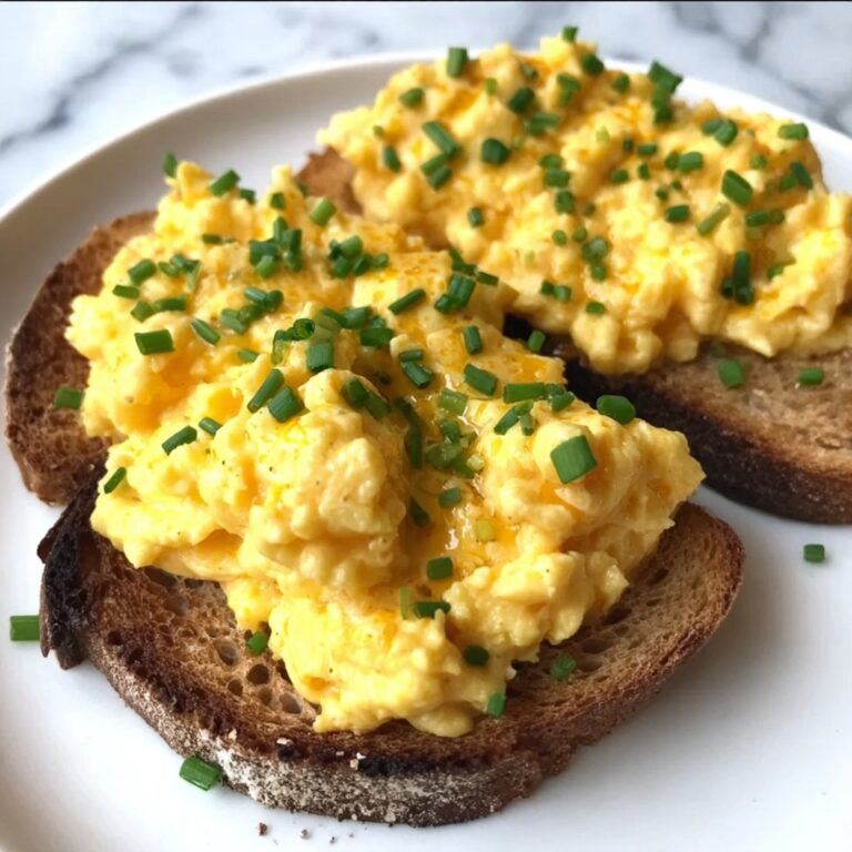 Creamy Scrambled Eggs Recipe